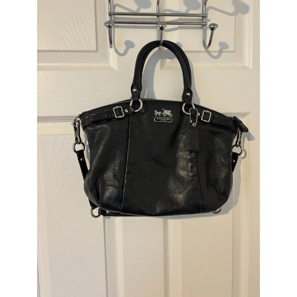 Super Stylish Coach Madison Black Leather Convertible Satchel‎ W Shoulder Strap